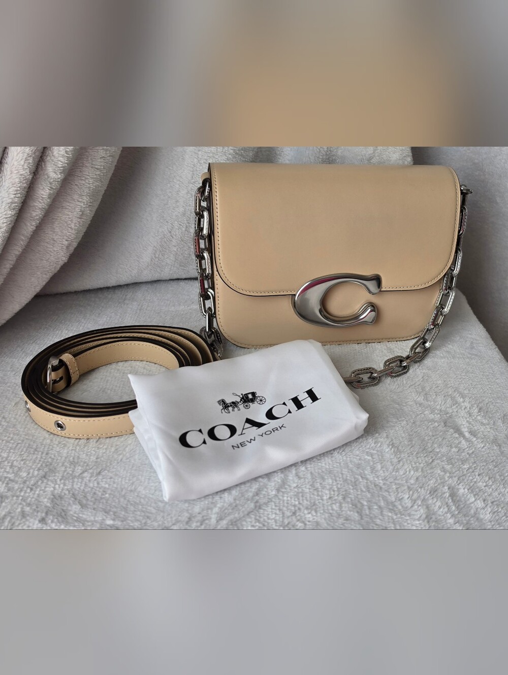 Coach Idol Bag with Silver C Accent